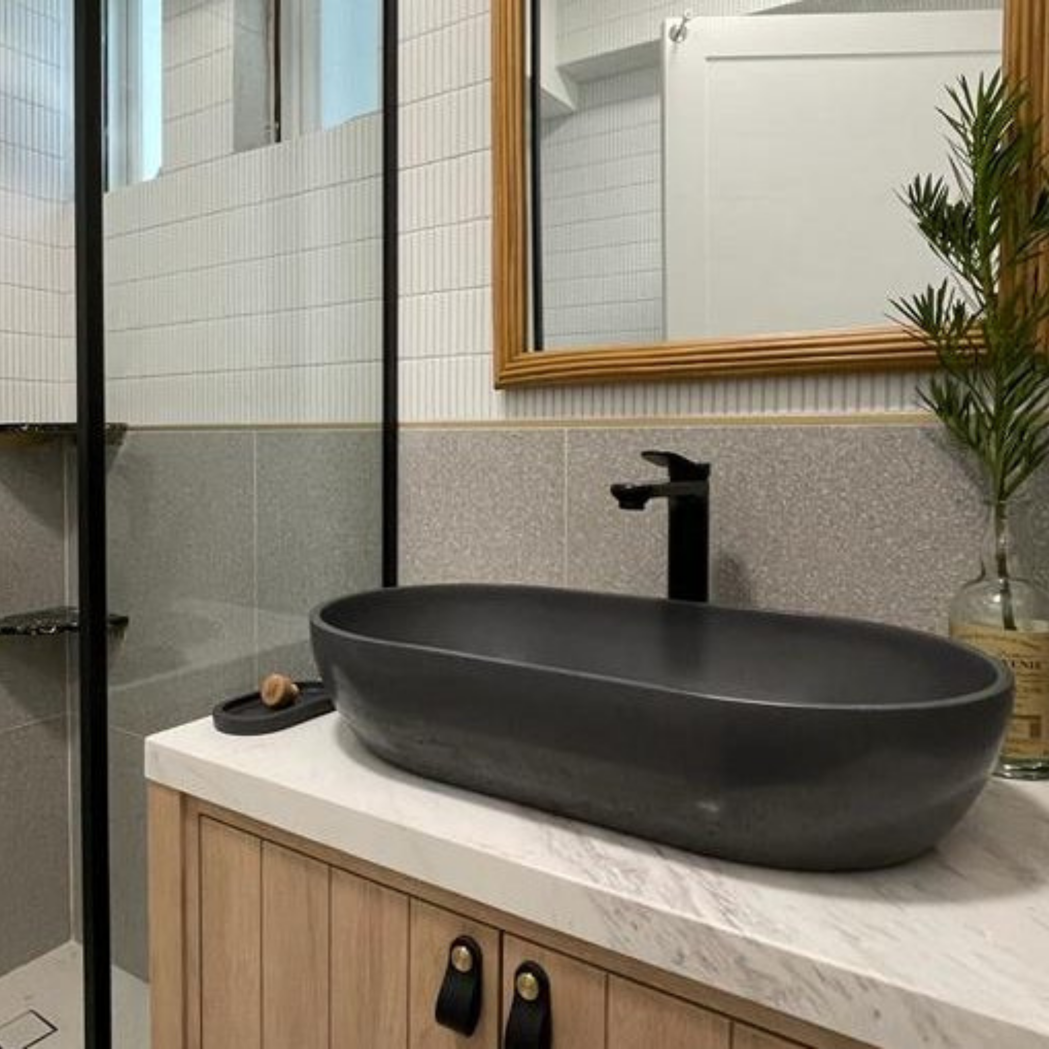 On Top Washbasin